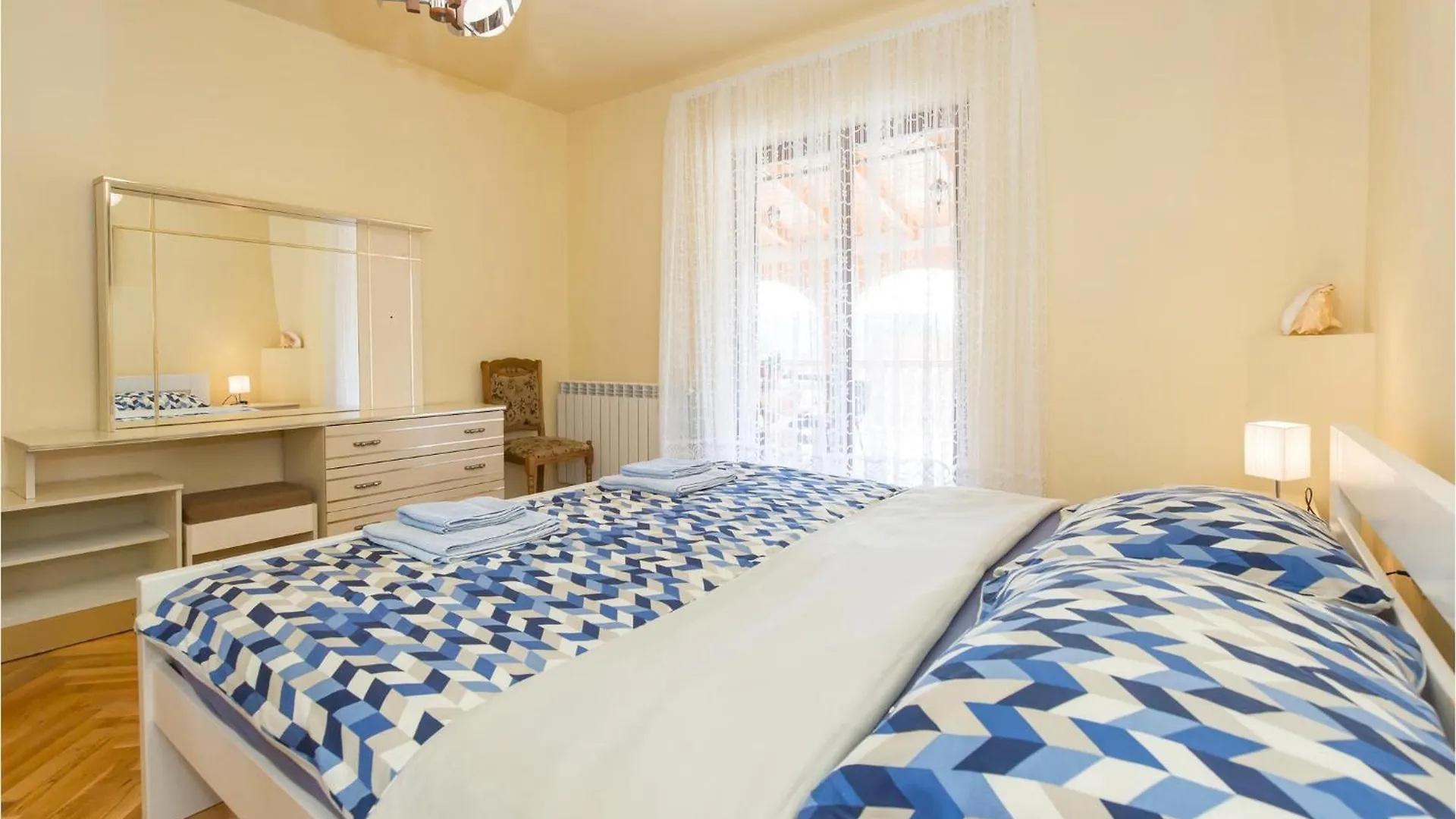 Dom wakacyjny 3 Bedroom Awesome Home In Labin