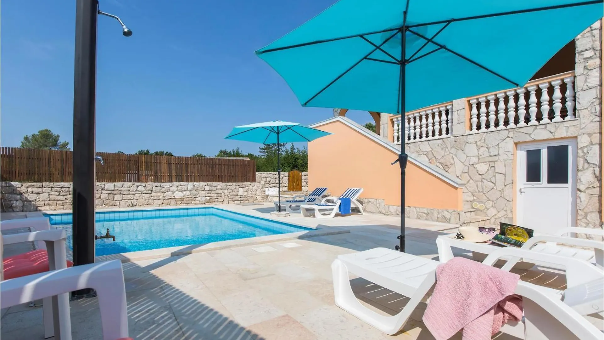 3 Bedroom Awesome Home In Labin