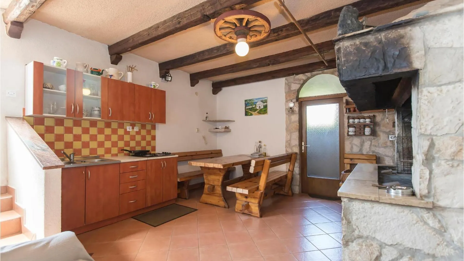 Dom wakacyjny 3 Bedroom Awesome Home In Labin